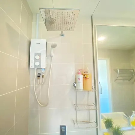 Southkey Mosaic Cozy Suite Netflix 1-4 Pax Johor Bahru Exterior photo