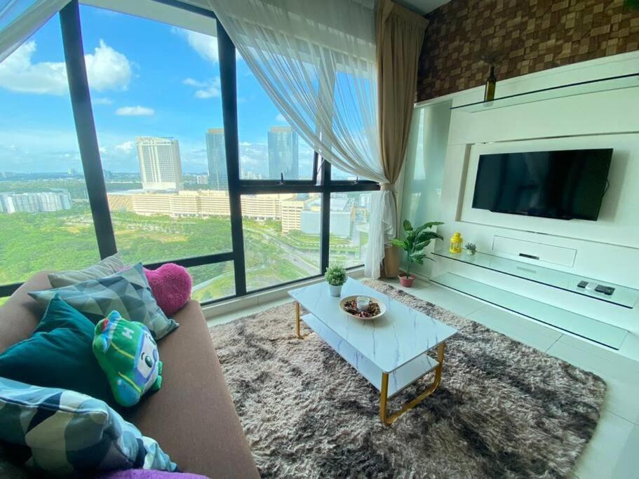 Apartment Southkey Mosaic Cozy Netflix 1-4 Pax Johor Bahru